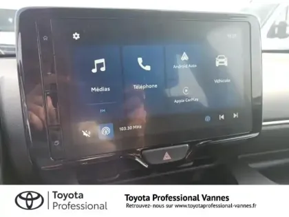 Photo 7 Toyota Yaris  Affaires 116h Dynamic Business Affaires MC24