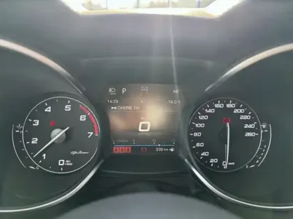 Photo 12 Alfa Romeo Stelvio  2.0T 280ch Sport Edition Q4 AT8