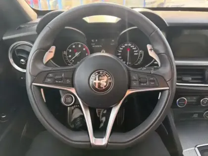 Photo 11 Alfa Romeo Stelvio  2.0T 280ch Sport Edition Q4 AT8