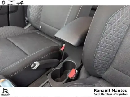 Photo 8 Renault Captur  1.0 TCe 90ch Evolution