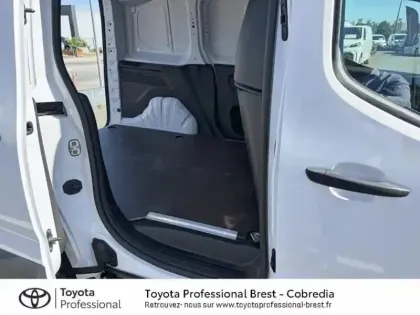 Photo 21 Toyota Proace  CITY Medium 130 D-4D Start MC24