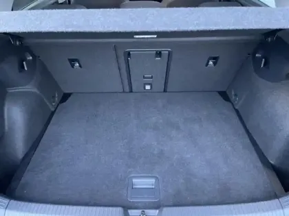 Photo 6 Volkswagen Golf  1.0 TSI OPF 110ch Active