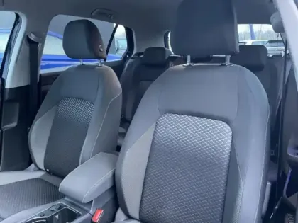 Photo 12 Volkswagen Golf  1.0 TSI OPF 110ch Active