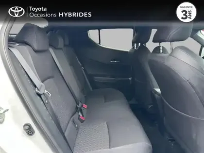 Photo 6 Toyota C-HR  2.0 Hybride 184ch Design Ultimate E-CVT