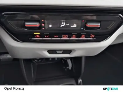 Photo 14 Suzuki Swift  1.2 Hybrid 83ch Privilège Auto