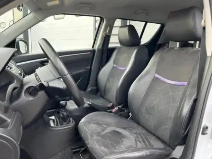 Photo 8 Suzuki Swift  1.2 VVT 94ch BIBA 5p