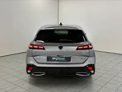 Photo 10 Peugeot 308  SW PHEV 180ch Allure Pack e-EAT8