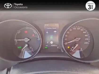 Photo 13 Toyota C-HR  1.8 Hybride 122ch Dynamic E-CVT