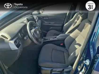 Photo 10 Toyota C-HR  1.8 Hybride 122ch Dynamic E-CVT