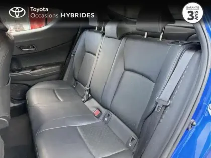 Photo 11 Toyota C-HR  122h Graphic 2WD E-CVT RC18