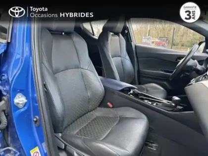 Photo 5 Toyota C-HR  122h Graphic 2WD E-CVT RC18