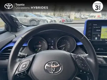 Photo 12 Toyota C-HR  122h Graphic 2WD E-CVT RC18