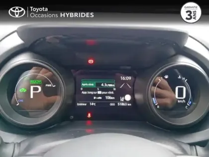 Photo 13 Toyota Yaris  Cross 116h Design MY22