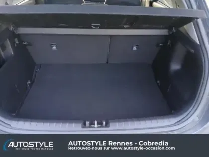 Photo 5 Kia Stonic  1.0 T-GDi 120ch MHEV Launch Edition iBVM6