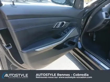 Photo 28 BMW Serie 3 Série 3 Touring 320dA xDrive 190ch M Sport