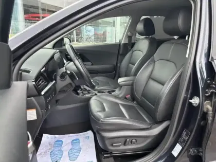 Photo 9 Kia Niro  1.6 GDi 105ch ISG + Plug-In 60.5ch Lounge DCT6 MY22