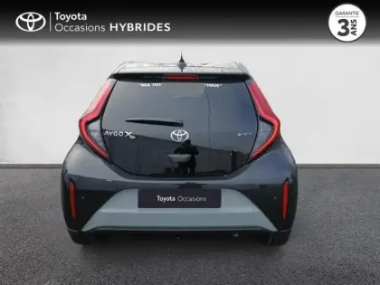 Photo 18 Toyota Aygo  X 116h Graphic