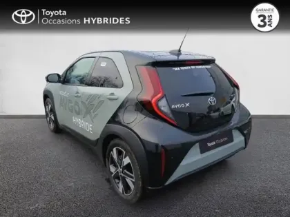 Photo 16 Toyota Aygo  X 116h Graphic