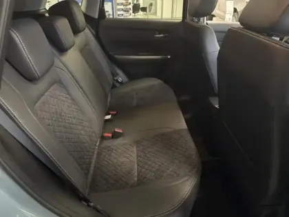 Photo 11 Suzuki Vitara  1.4 Boosterjet Hybrid 110ch Style Auto Allgrip MY25