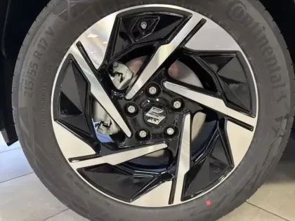 Photo 8 Suzuki Vitara  1.4 Boosterjet Hybrid 110ch Style Auto Allgrip MY25