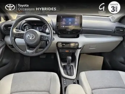 Photo 7 Toyota Yaris  116h Iconic 5p