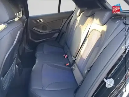 Photo 10 BMW Serie 1 Série 1 118dA 150ch M Sport