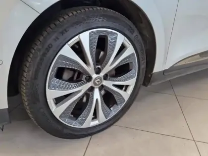 Photo 14 Renault Scenic  1.2 TCe 130ch energy Intens