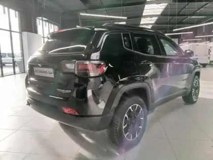 Photo 6 Jeep Compass  1.3 Turbo T4 240ch PHEV 4xe Trailhawk AT6 eAWD