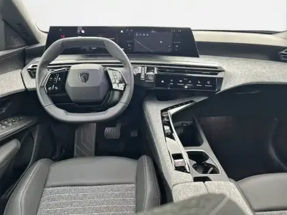 Photo 30 Peugeot 3008  Hybrid 145 e-DCS6