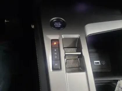 Photo 19 Peugeot 308  Hybrid 145 e-DCS6