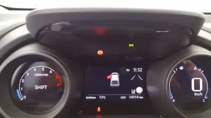 Photo 20 Toyota Yaris  70 VVT-i