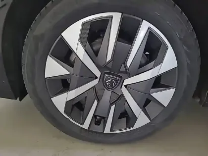 Photo 41 Peugeot 208 Gén. II Ph2 Active 5