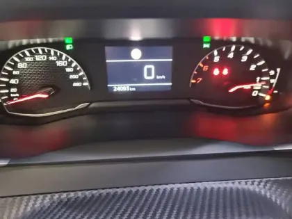 Photo 38 Peugeot 208 Gén. II Ph2 Active 5