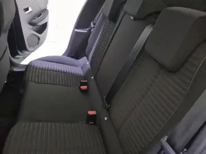 Photo 69 Peugeot 208  PureTech 100 S&S BVM6