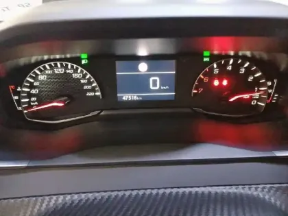 Photo 39 Peugeot 208 Gén. II Ph2 Active 5