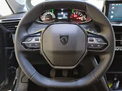 Photo 38 Peugeot 208 Gén. II Ph2 Active 5