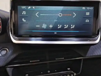 Photo 19 Peugeot 208  PureTech 100 S&S BVM6