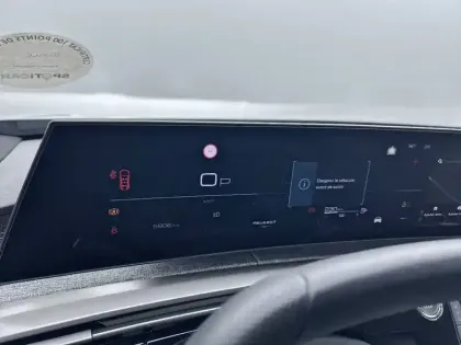 Photo 38 Peugeot 5008  Hybrid 136 e-DCS6
