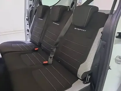 Photo 13 Dacia Dokker Gén. I (K67) Ph2 Stepway 5