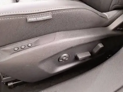 Photo 26 Peugeot 408  PHEV 180 e-EAT8