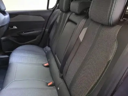 Photo 11 Peugeot 308  Hybrid 145 e-DCS6