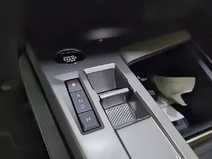 Photo 13 Peugeot 308  Hybrid 145 e-DCS6