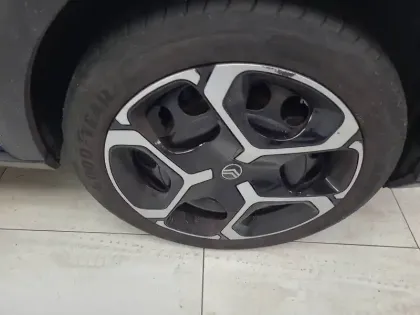 Photo 5 Citroën C3  Turbo 100 ch BVM6