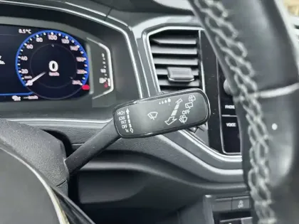 Photo 25 Volkswagen T-roc  1.5 TSI 150 EVO Start/Stop DSG7