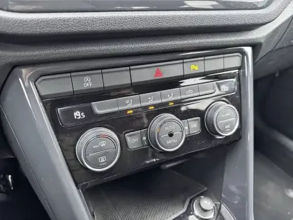 Photo 24 Volkswagen T-roc  1.5 TSI 150 EVO Start/Stop DSG7