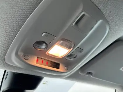 Photo 31 Opel Vivaro  CA FIXE TAILLE M BLUEHDI 180 S&S EAT8