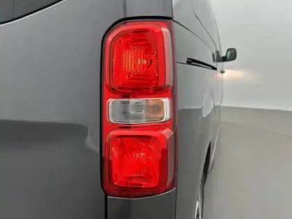 Photo 16 Opel Vivaro  CA FIXE TAILLE M BLUEHDI 180 S&S EAT8