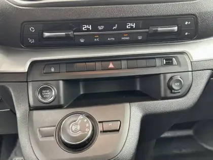 Photo 20 Opel Vivaro  CA FIXE TAILLE M BLUEHDI 180 S&S EAT8