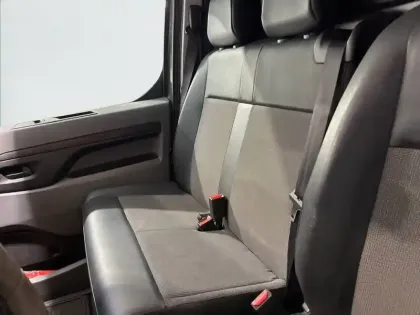 Photo 11 Peugeot Expert  FGN TOLE STANDARD BLUEHDI 180 S&S EAT8