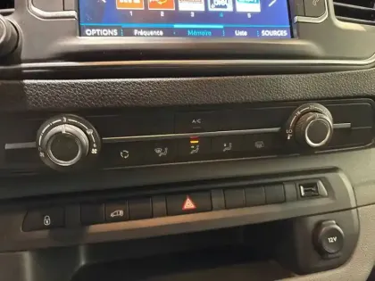 Photo 19 Peugeot Expert  FGN TOLE STANDARD BLUEHDI 180 S&S EAT8